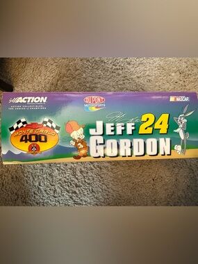 Jeff Gordon #24 Racing 2001 LOONEY TOONS Monte Carlo- Great for NASCAR FANS!